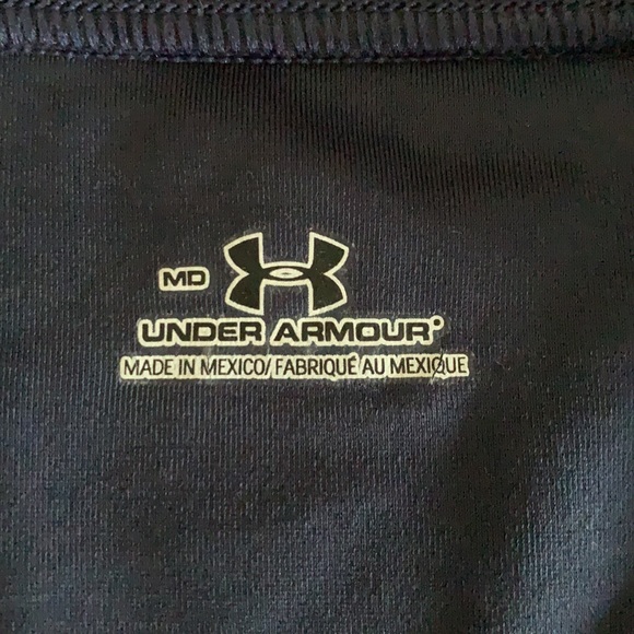 UNDER ARMOUR LONG SLEEVE - Picture 2 of 5